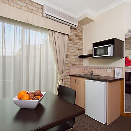 Highlander Motor Inn Toowoomba Room photo