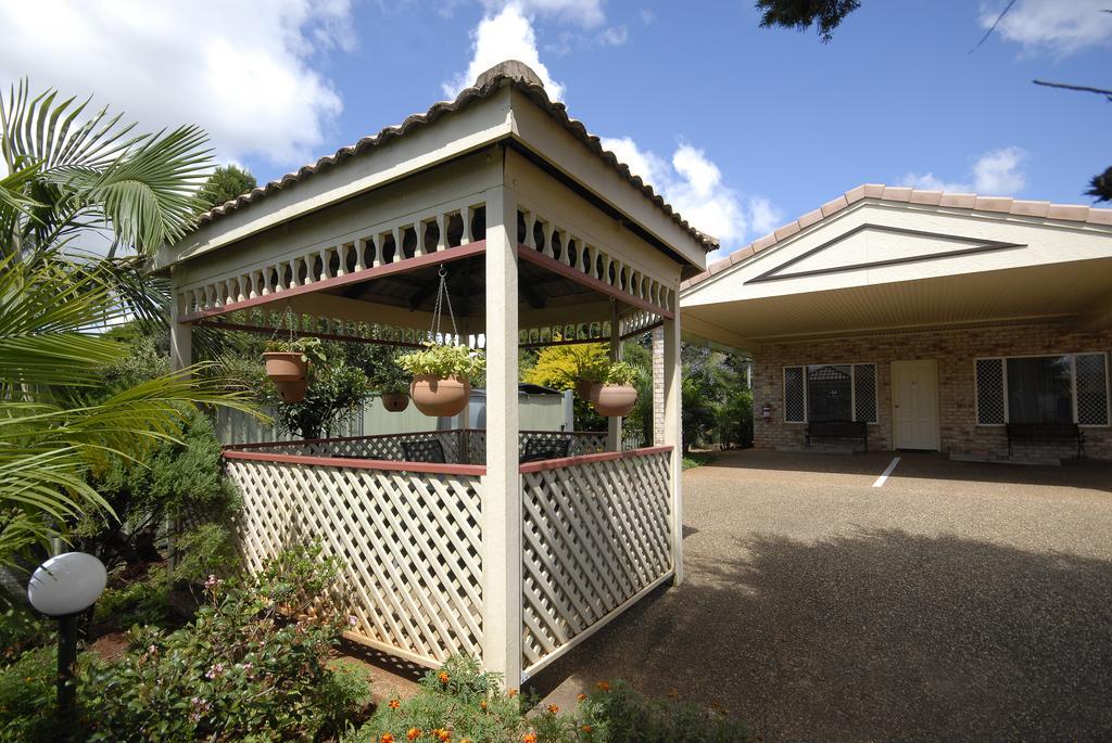 Highlander Motor Inn Toowoomba Exterior photo